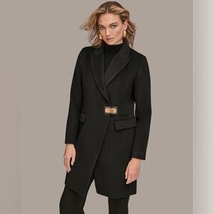 Donna Karan Women's Buttoned Notch Collared Coat. Large. Black. Retail $349